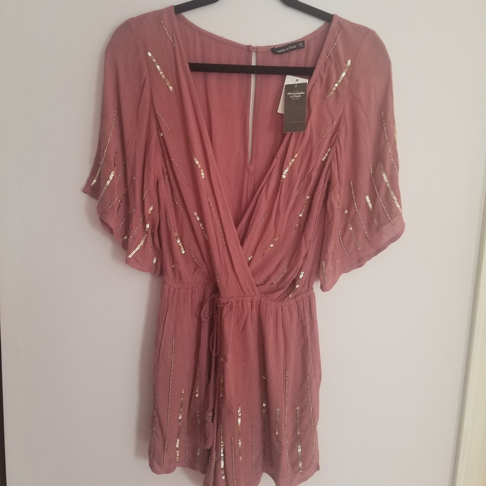 Sparkled romper